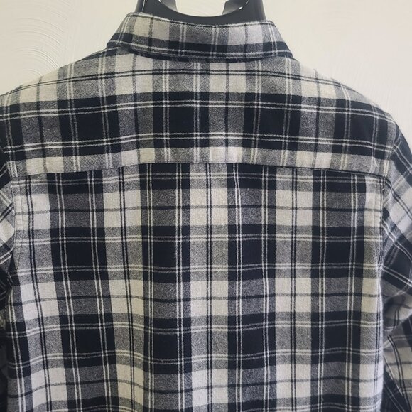 LL BEAN Women's Petite Medium Black & White Button Down Flannel 100% Cotton - Picture 6 of 16